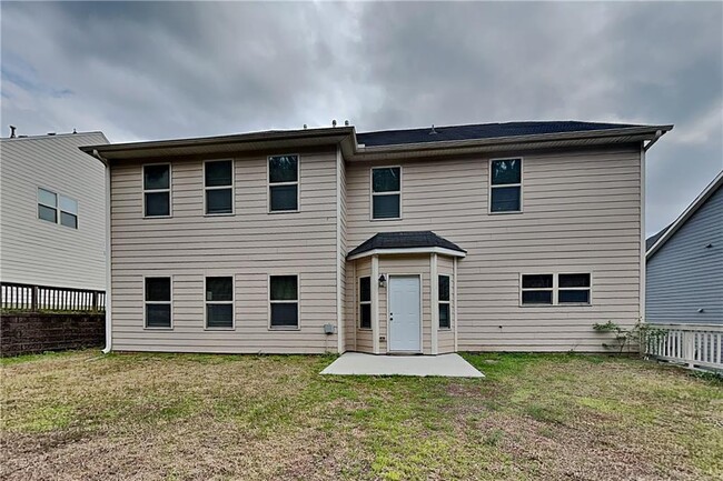 Building Photo - 3770 Brookhollow Dr