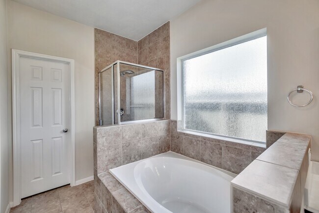 Building Photo - 5210 Lakota Trail