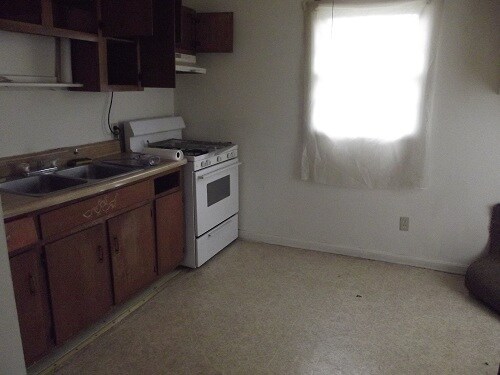 Building Photo - 258 W Vine St