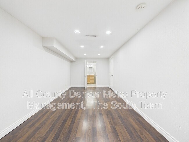 Building Photo - 11555 W 70th Pl