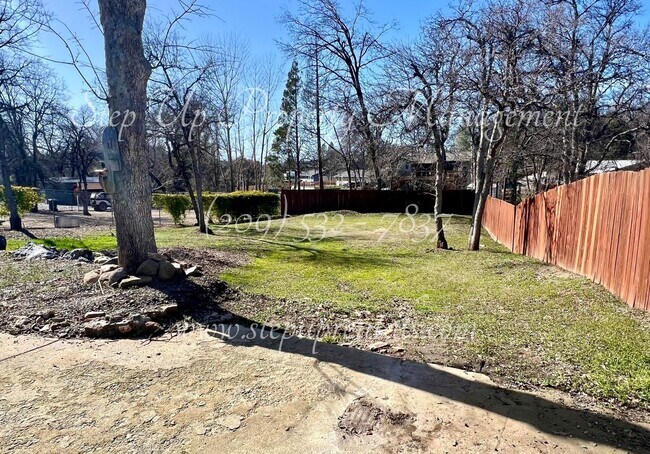 Building Photo - Stunning 3 Bedroom 2 Bath Home In Soulsbyville!!!
