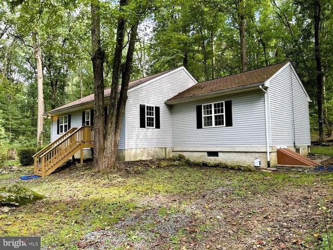 Building Photo - 104 Delphi Rd