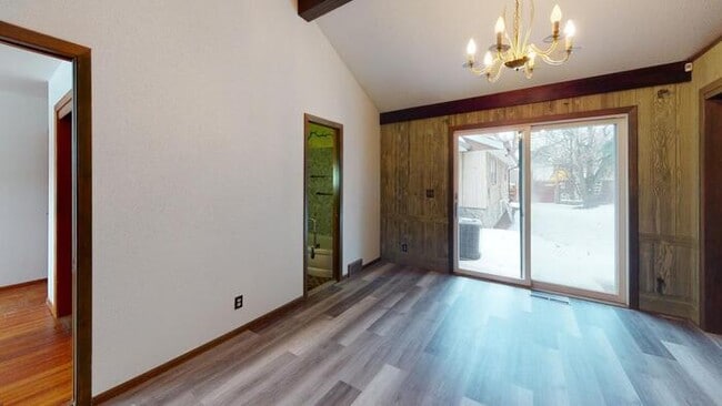 Building Photo - 1120 N 1st St