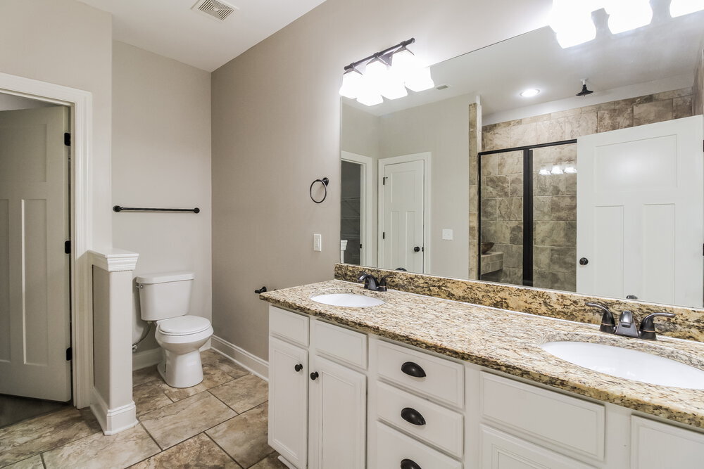 Building Photo - 2640 Candlewick Ct