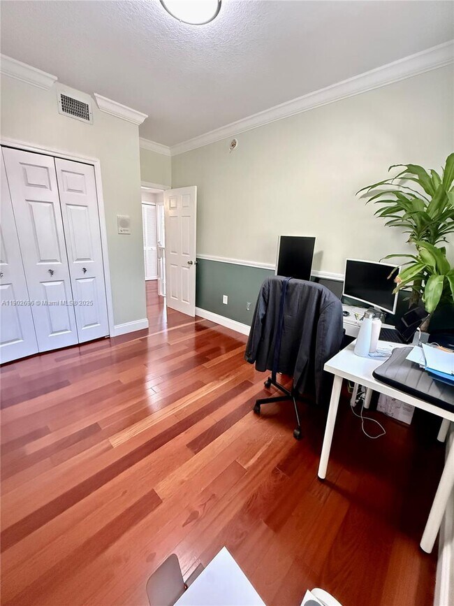 Building Photo - 8544 NW 140th Terrace