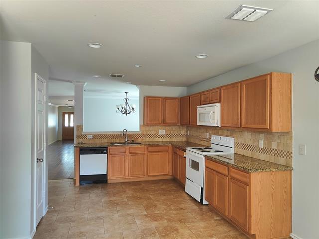 Building Photo - 13179 Michelle Dr