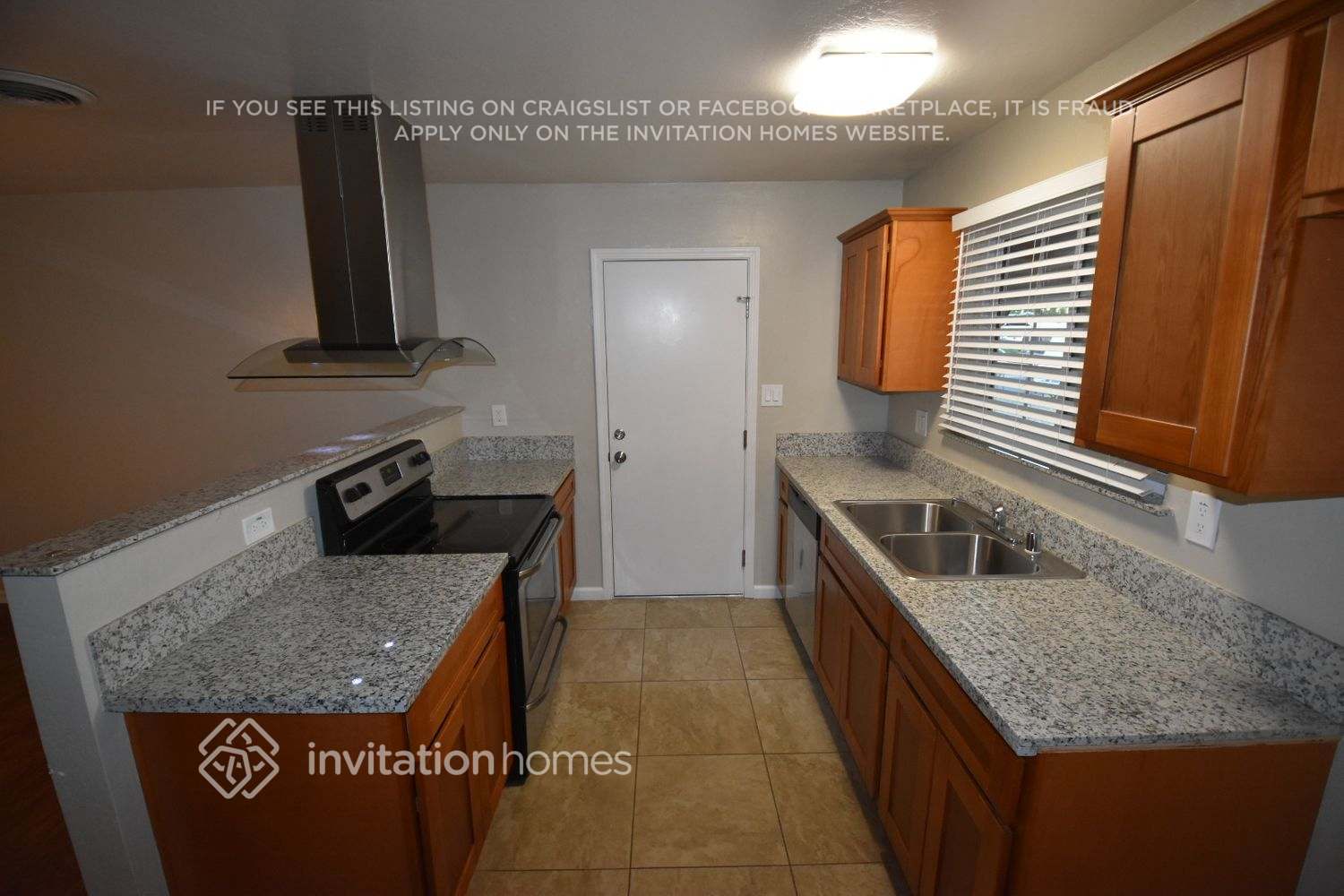 Building Photo - 5512 Chauncey Way