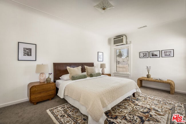 Building Photo - 1147 Westmoreland Ave