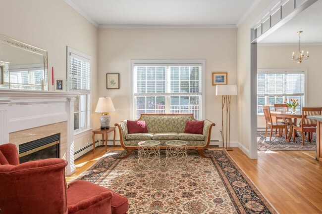 Building Photo - 53 Gables Dr