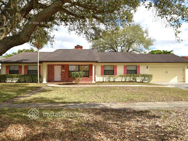 Building Photo - 10226 SW 49th Pl