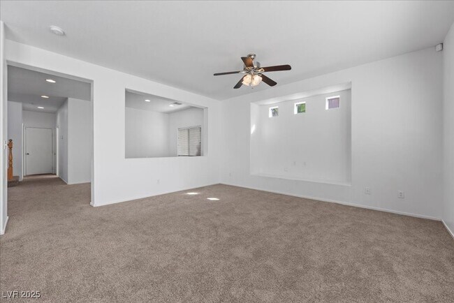 Building Photo - 2721 Villa Cordova Ct