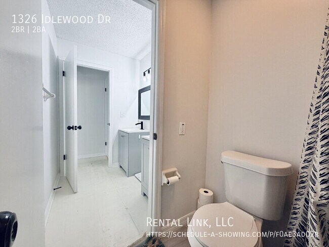 Building Photo - 1326 Idlewood Dr