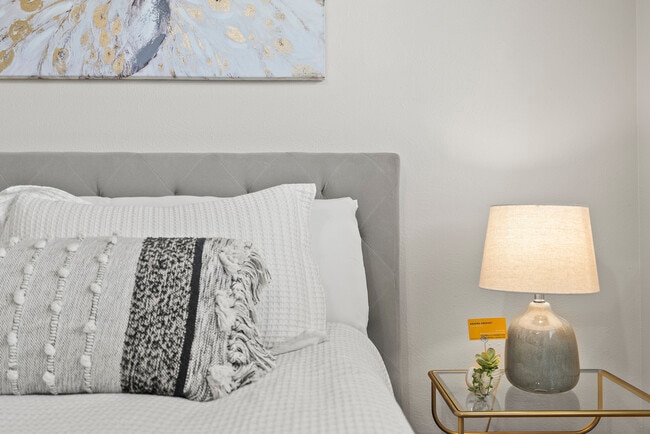 Building Photo - 7309 W Hampden Ave