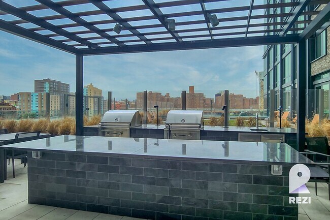 Building Photo - 2401 Third Ave