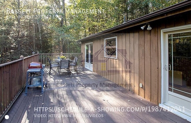 Building Photo - 28 Rock Hill Rd