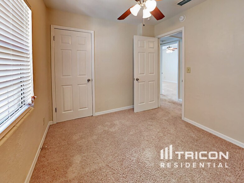 Building Photo - 10506 Dodd Rd