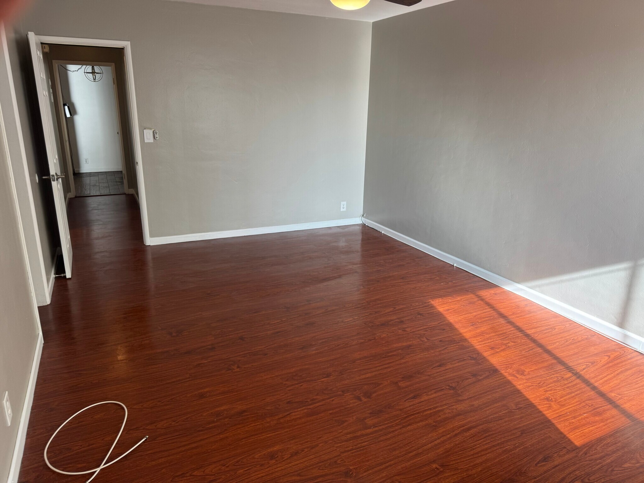 Building Photo - 1816 E Ocean Blvd