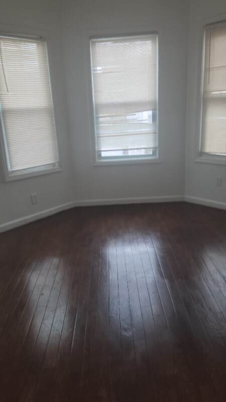 Building Photo - 157 Myrtle Ave