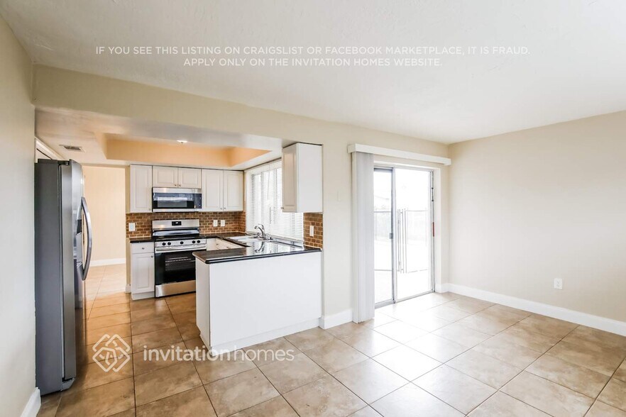 Building Photo - 9671 NW 24th St