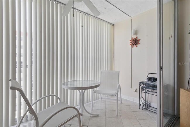 Building Photo - 244 St Augustine Ave