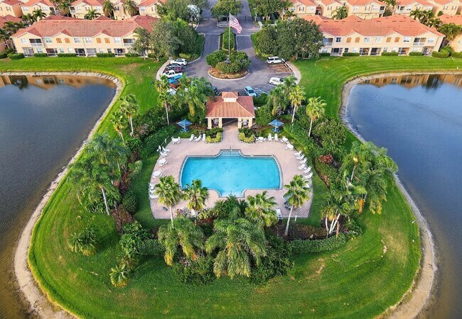 Building Photo - 3671 Parkridge Cir