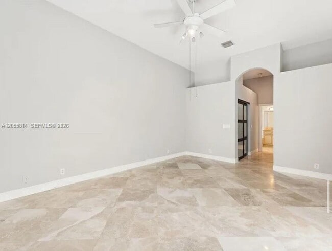 Building Photo - 975 Amy Ridge Ct