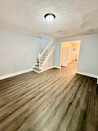 Building Photo - 5627 Malcolm St