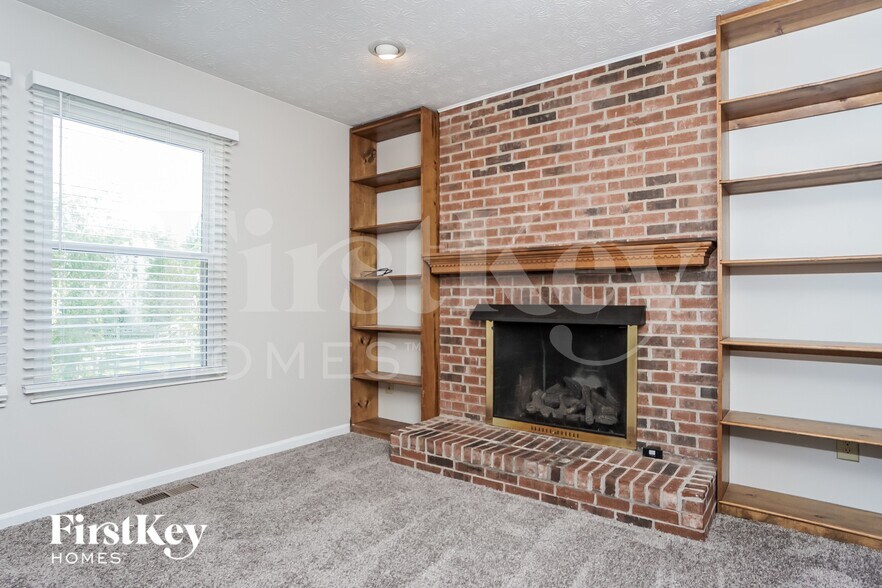 Building Photo - 6806 Spring Arbor Dr