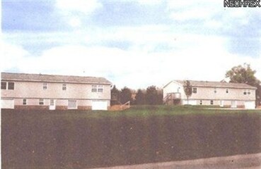 Primary Photo - 3679-3713 W salem Rd