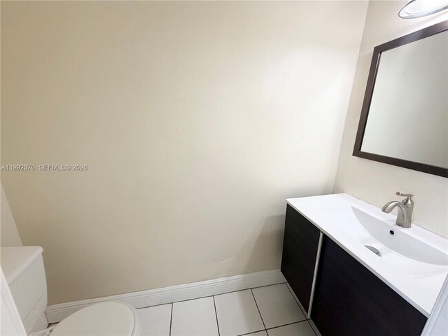 Building Photo - 7505 Kimberly Blvd