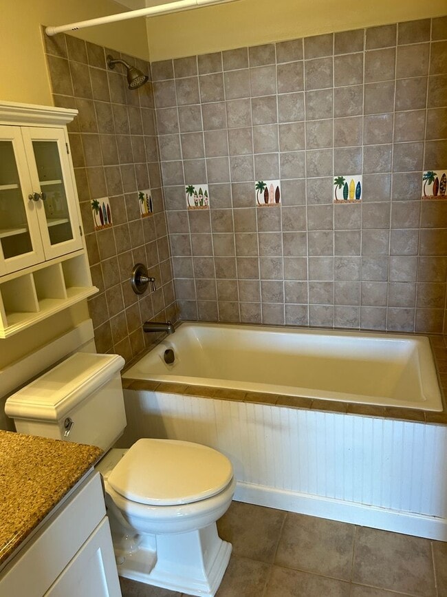 Building Photo - 3550 Kakela Makai Dr