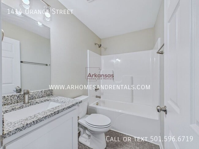 Building Photo - 1414 Orange St