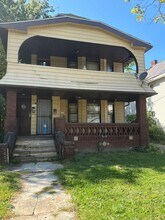 Building Photo - 3264 E 142nd St