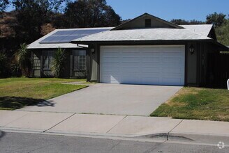 Building Photo - Charming 3 Bedroom San Bernardino Home