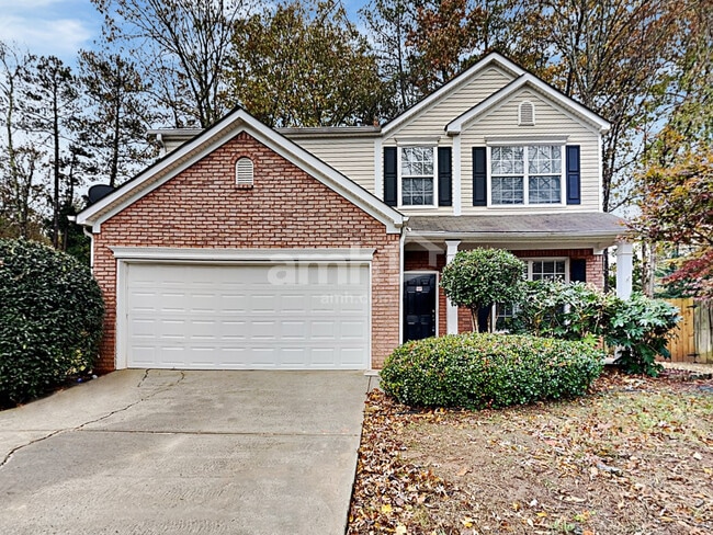 Primary Photo - 1584 Silver Ridge Dr