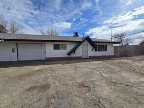 Building Photo - 16109 Spruce St