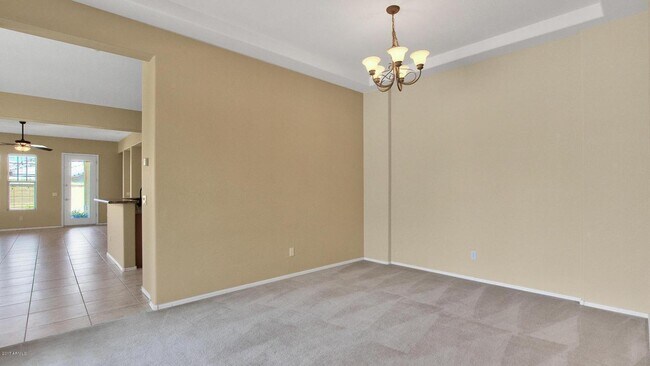 Building Photo - 4163 N Evergreen St