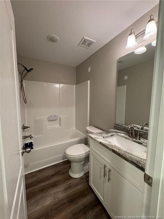 Building Photo - 603 Tanglewood Dr