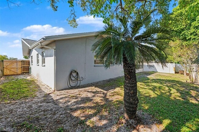 Building Photo - 2561 Blackwood Cir