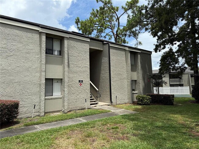 Primary Photo - 129 Springwood Cir