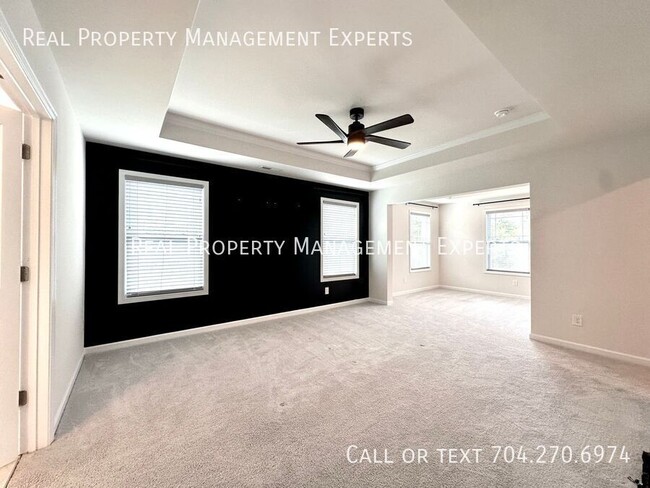 Building Photo - 6029 Whitechapel Ct