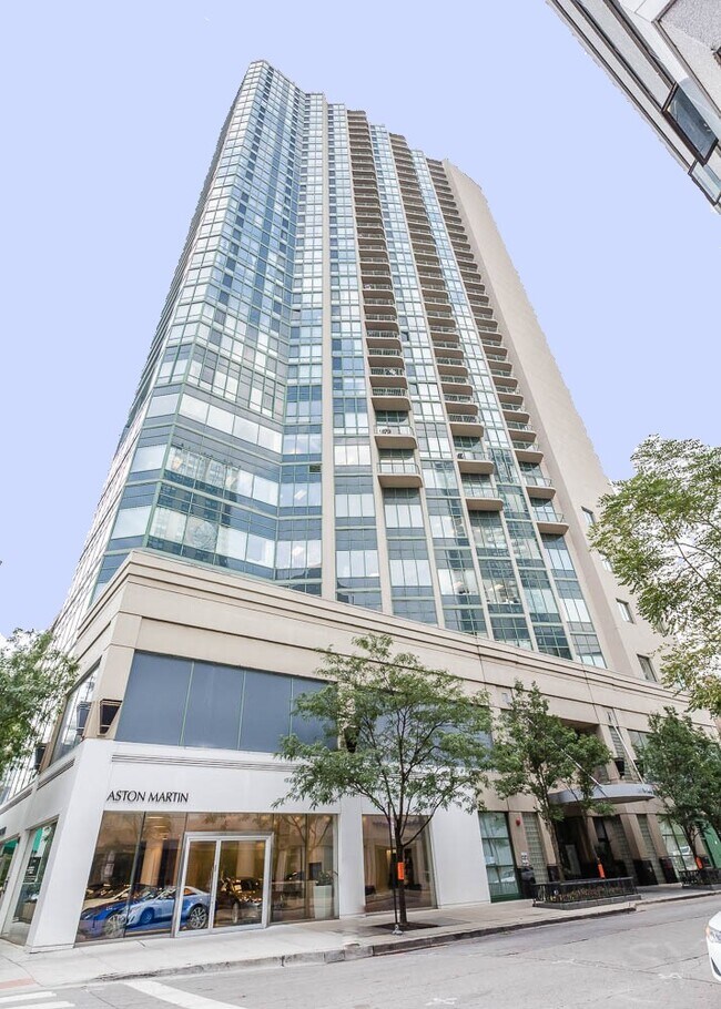 111 W Maple St 111 W Maple St Chicago IL 60610 Apartment Finder