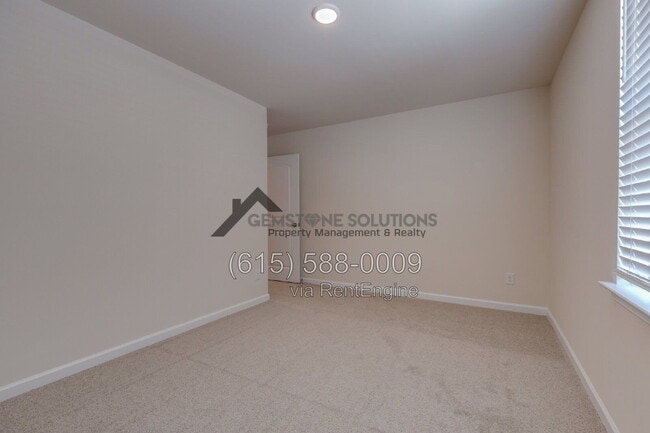 Building Photo - 2559 Queen Bee Dr