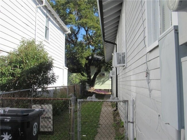 Building Photo - 2435 George Nick Connor Dr