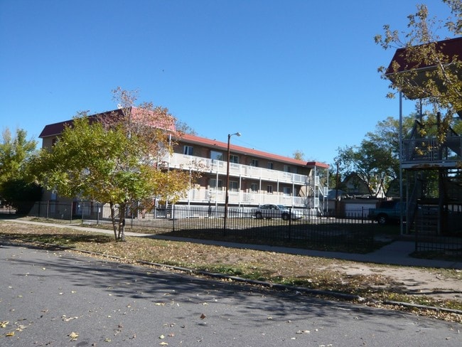 Building Photo - Olive Tree Apartments