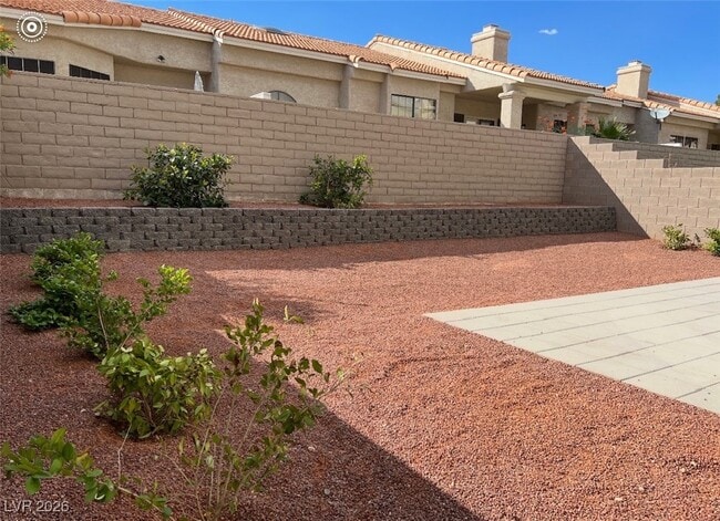 Building Photo - 325 Tembre Ct.