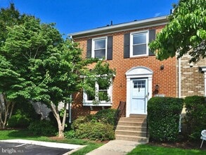 Building Photo - 10231 Arizona Cir