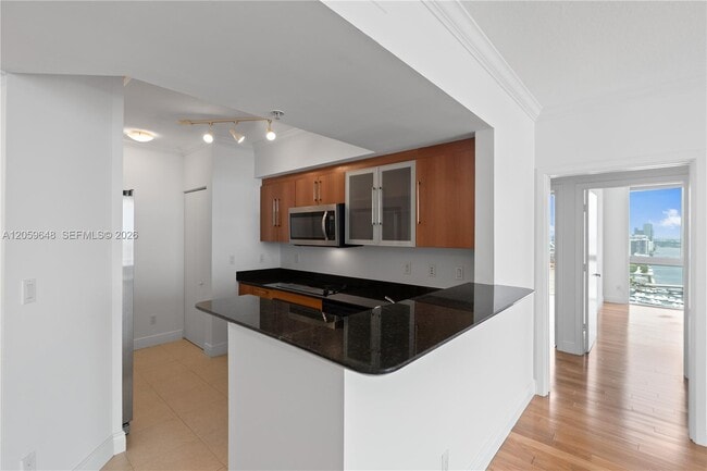 Building Photo - 335 S Biscayne Blvd