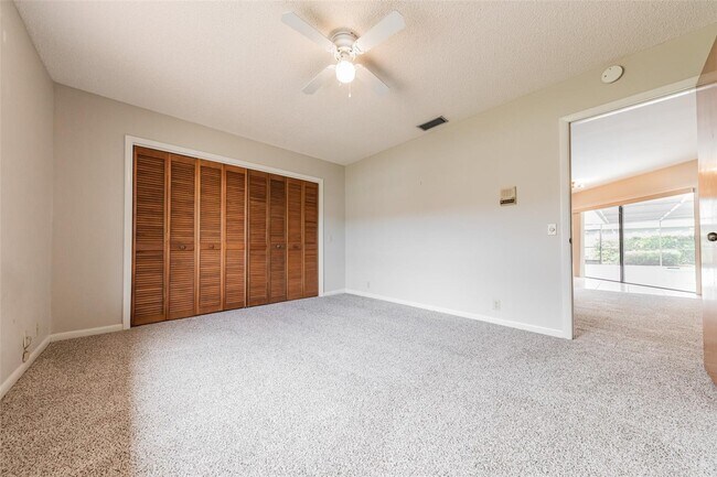 Building Photo - 308 Hernando Rd