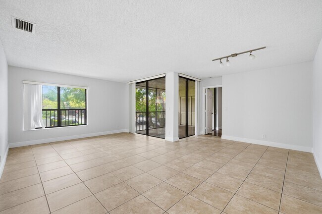 Building Photo - 2486 NW 49th Terrace